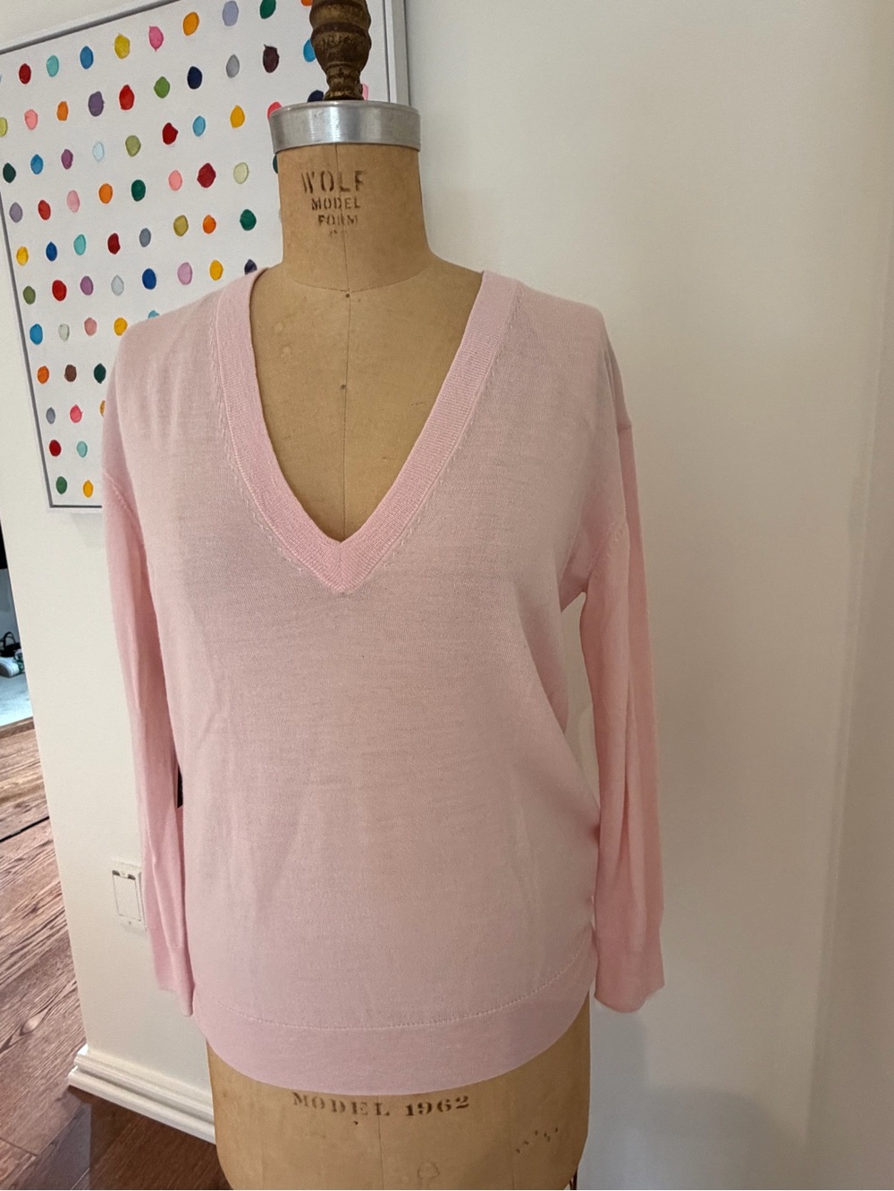 BABATON NWT Light Pink V-Neck Women's Sweater